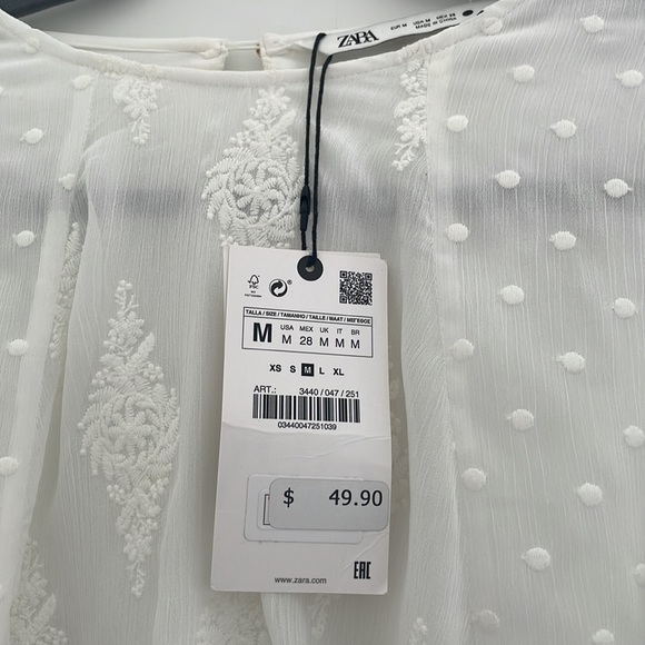 White embroidered blouse - Picture 6 of 8